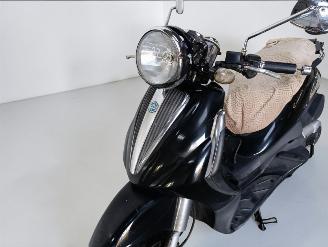 Piaggio  BEVERLY picture 17