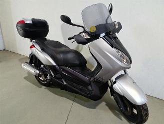 Yamaha Xmax  picture 5