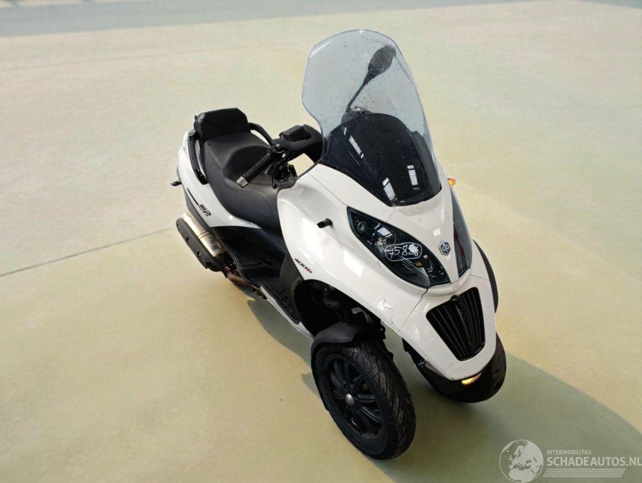 Piaggio  MP3