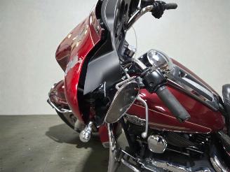 Harley-Davidson  FLHTCU CLASSIC picture 6