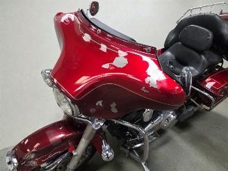 Harley-Davidson  FLHTCU CLASSIC picture 17