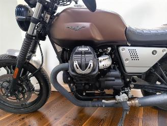 Moto Guzzi V 7 STONE picture 13