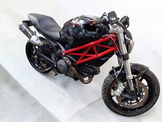 uszkodzony motocykle Ducati Monster 796  2014/6