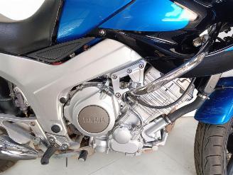 Yamaha TDM 850  picture 18