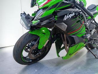 Kawasaki  ZX 4R picture 14