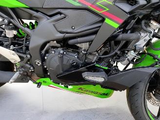 Kawasaki  ZX 4R picture 12