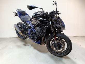 dañado motos Kawasaki Z 900  2017/8