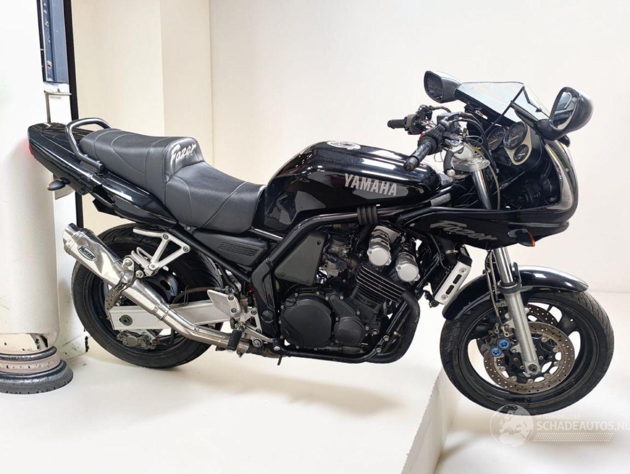 Yamaha FZ 6 Fazer 