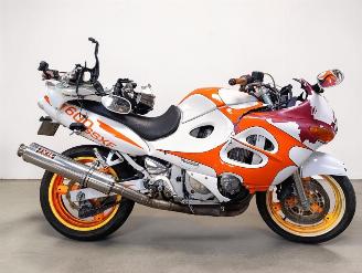 damaged motor cycles Suzuki GSX 600 F 2001/7