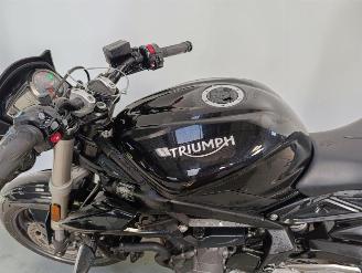 Triumph Street Triple 660 S picture 17