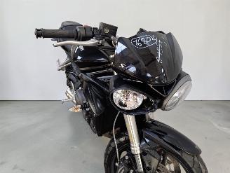 Triumph Street Triple 660 S picture 14