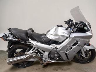 škoda motocykly Yamaha FJR 1300  2002/3
