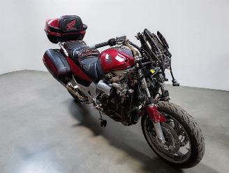 Honda ST 1300  picture 5