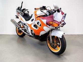 škoda motocykly Suzuki GSX 600 F 2001/7