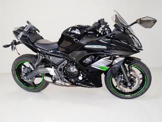 uszkodzony motocykle Kawasaki Ninja 650  2019/4