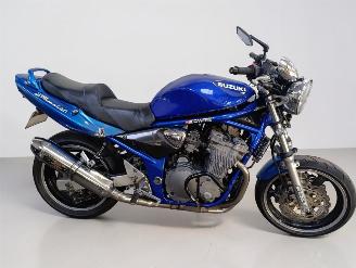 danneggiata motocicli Suzuki Bandit 600  2001/7