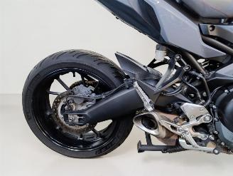 Yamaha MT-09 TRACER picture 21