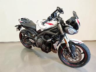 danneggiata motocicli Triumph Street Triple  2021/6