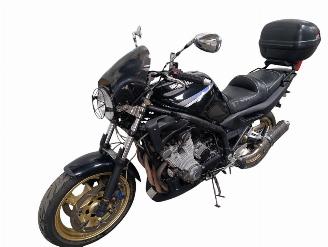 Yamaha XJ 900 S  picture 7
