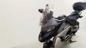 Ducati MTS 1200 V4 picture 17