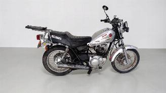 skadebil motor Yamaha SR 125  1999/7