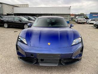 krockskadad bil auto Porsche Taycan Turbo S *HEAD-UP -PANO -KERAMIK* 2024/7