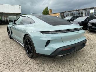 krockskadad bil auto Porsche Taycan Turbo S *PCCB - SOFTCLOSE - PANORAMA* 2024/5