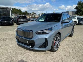 Coche accidentado BMW iX1 eDrive20 M Sport Pro * KAM - HUD - NAV -AHK* 2025/4