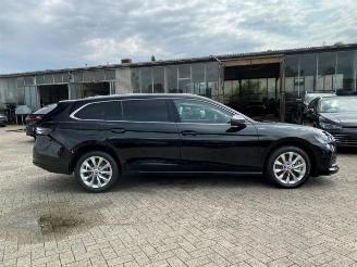 Skoda Superb Combi 1.5 TSI iV L&K *LEDER - HEAD UP* picture 4