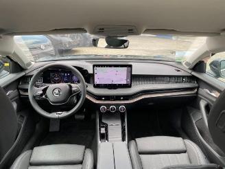 Skoda Superb Combi 1.5 TSI iV L&K *LEDER - HEAD UP* picture 16