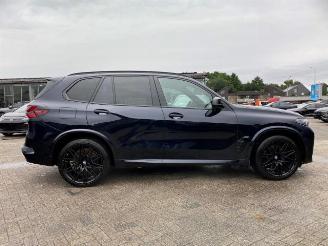 BMW X5 M Competition *B&W - HEAD-UP - PANO - AHK * picture 3