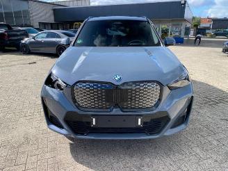 BMW iX1 eDrive20 M Sport Pro HUD/ AHK /Storm damage picture 7
