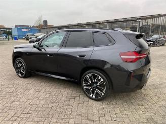 BMW X3 xDrive20d M Sport *PANO - AHK - StHzg - KAM* picture 2