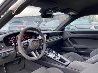 Porsche 911 Carrera GTS T-Hybrid *BOSE - NAVI - KAM* picture 18