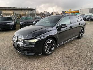 Volkswagen Golf Variant 1.5 eTSI DSG R-Line Black Style picture 9
