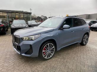 BMW iX1 eDrive20 M Sport Pro HUD/ AHK /Storm damage picture 9