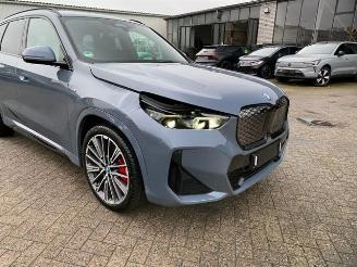 BMW iX1 eDrive20 M Sport Pro HUD/ AHK /Storm damage picture 13