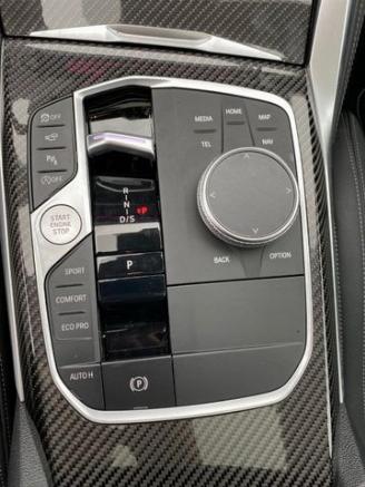 BMW M4 40i xDrive Gran Coupe *HEAD-UP - PANO -360KAM* picture 24