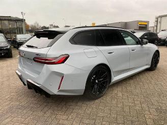 BMW M5 Touring *HEAD-UP - PANO - BOWERS - 360* picture 5