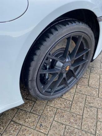 Porsche 911 Carrera 4 GTS T-Hybrid Cabrio *BURMESTER* picture 31