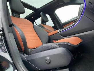 Mercedes GLC 220d 4Matic AMG Line *PANO - AHK - 360 KAM* picture 19