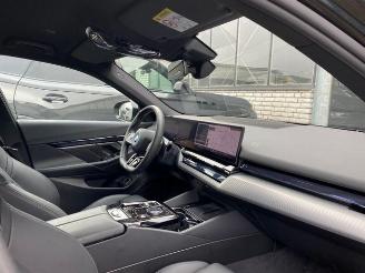 BMW i5 eDrive40 M Sport Pro HUD/360/H&K/NAVI picture 16