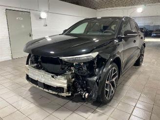Damaged car Audi SQ6 e-tron HUD/360/AHK/B&O/NAVI 2024/9