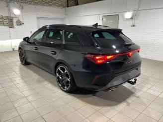 skadebil auto Cupra Leon VZ SP 1.5 e-Hybrid 200kW AHK/KAM/NAVI 2024/11