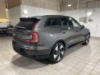 Unfallwagen Volvo EX90 Ultra Performance Twin Motor 7 Sitzer/Pano 2025/1