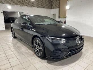 skadebil auto Mercedes EQE 300 AMG Line Premium Plus HUD/PANO/360/NAVI 2025/10