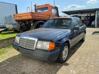 Ocazii autoturisme Mercedes E-klasse 230 W124 Limousin 1991/4