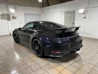 Damaged car Porsche 911 Carrera 4 GTS T-Hybrid KERAMIK/CHRONO/LIFT 2024/11