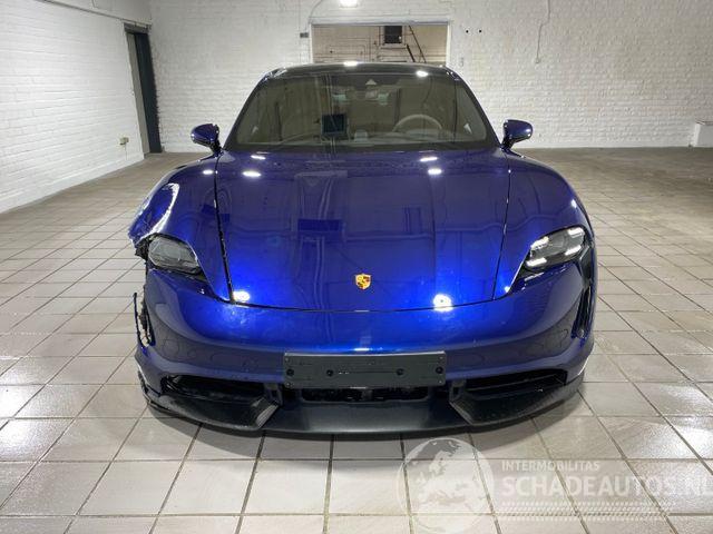Porsche Taycan Turbo S KERAMIK/CHRONO/PANO/HUD/360/BOSE