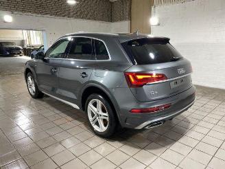 Coche accidentado Audi Q5 50 TFSIe quattro S line AHK/Leder/Navi 2024/3